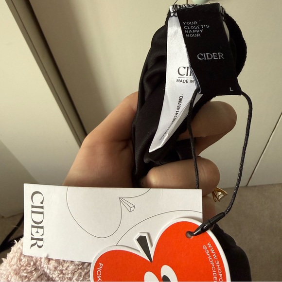 NWT Cider MESH RUFFLE HEM RUCHED MIDI DRESS Size L (US 8) in Black 🖤 - Picture 3 of 6